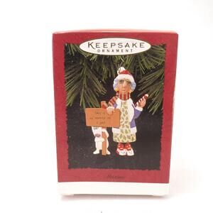 Hallmark Ornament Maxine "This is as merry as I get" QX6224 Vintage 1996
